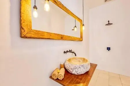 Villa Toscana - 7 Bdr Luxury Villa With Private Pool Seminyak