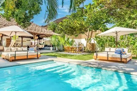 Villa Toscana - 7 Bdr Luxury Villa With Private Pool Seminyak
